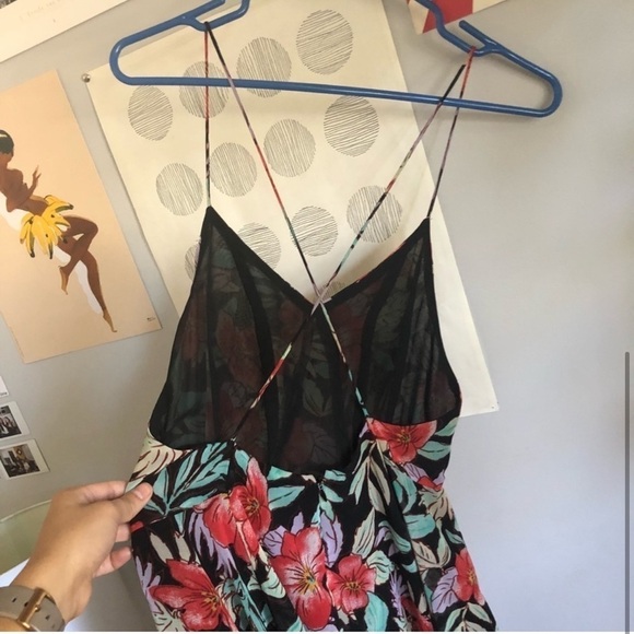 Forever 21 NWT Floral Hawaiian Mini Summer Dress - Picture 4 of 5